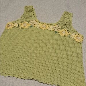 Crochet Floral Trim Sleeveless Top - Light Green
